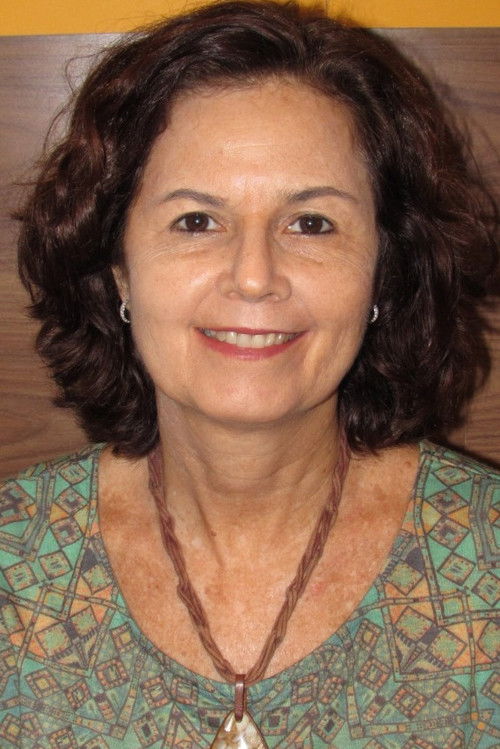 Paula De Renor as Fátima