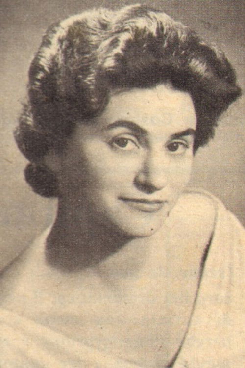 Adriana Martino as Lola