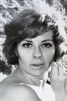 Margarita Torino as Anita