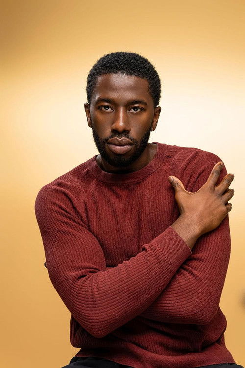 Prince Bajon Bihai IV as Dev