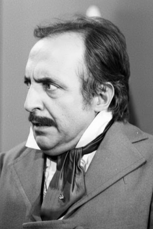 Magalhães Graça as General Dantas Barreto