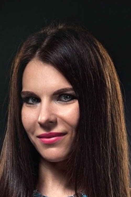 Aische Pervers as Alicia Secret