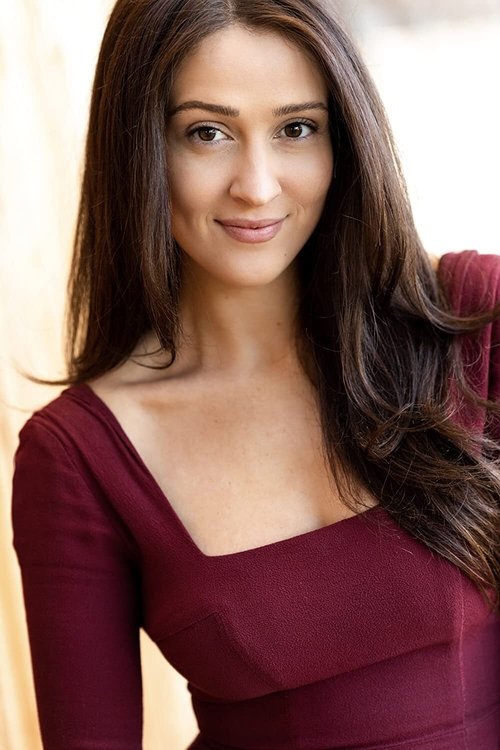 Kaylee McGregor as Mel