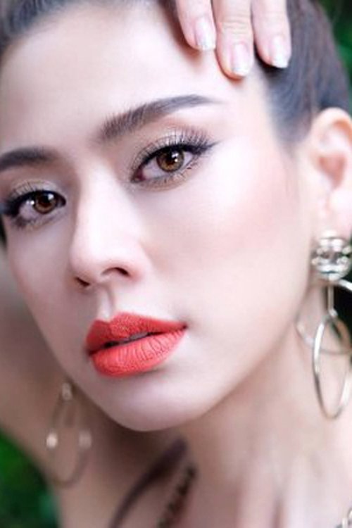 Pornthip Skidjai as Parami