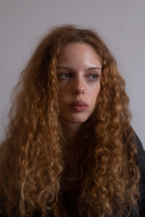 Carmen Franco as Turista americana