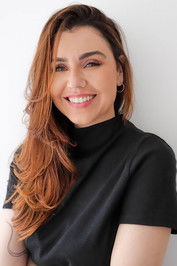 Mirela Pizani as Malu