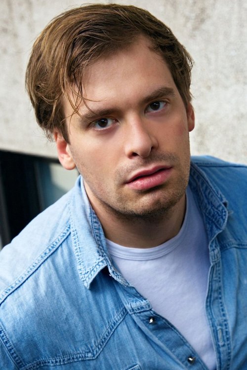 Kaspar Simonischek as Danny