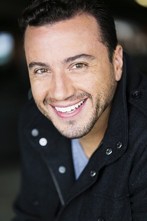 Giovanni Bejarano as Detective Ellison