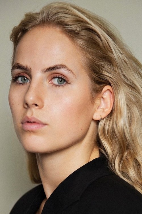 Caja Erritzøe Christensen as Neighbour