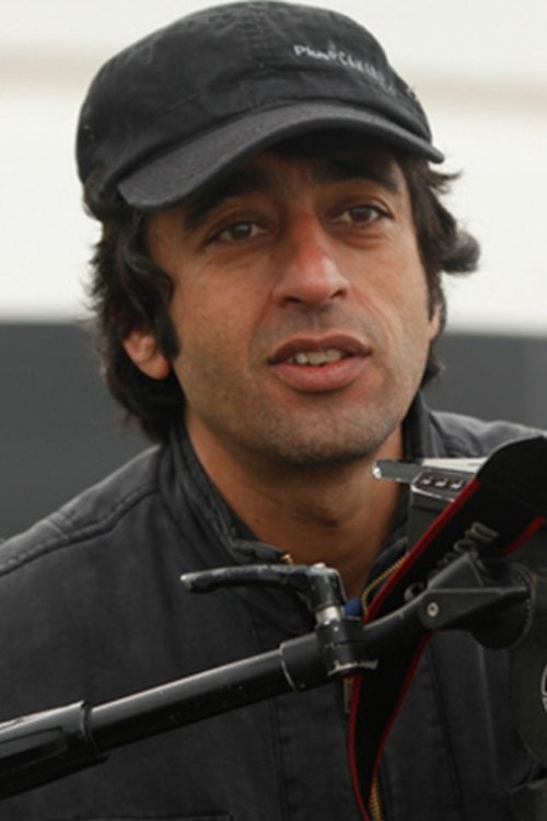 Touraj Aslani as Irfan