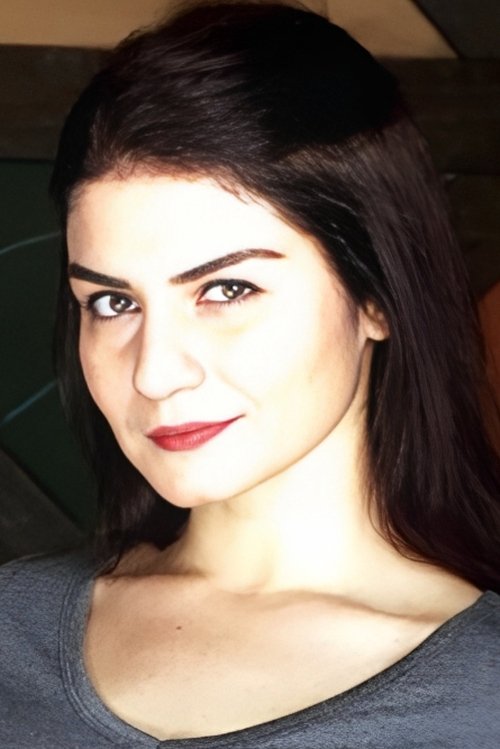 Nilay Cennetkuşu as Maria