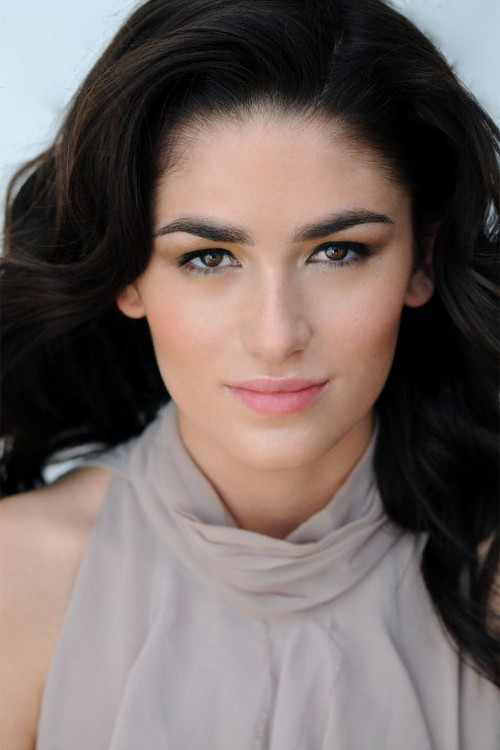 Audrey Tommassini as Teresa