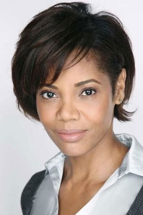 Lisa Canning as Dori