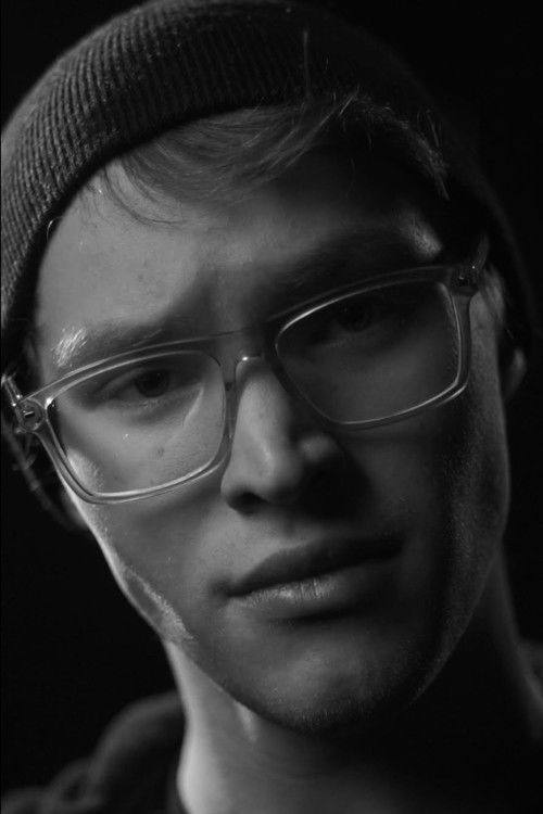 Gavin Lloyd as Astronaut (voice)