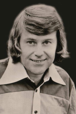 Bodo Krämer as Naujock