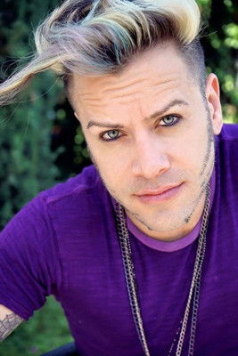 Jeffrey Damnit as Jerrod