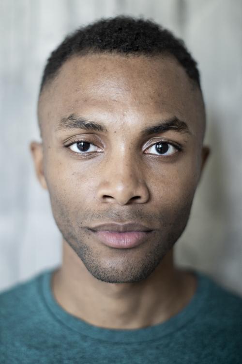 Elan Ben Ali as Jeune homme consultation