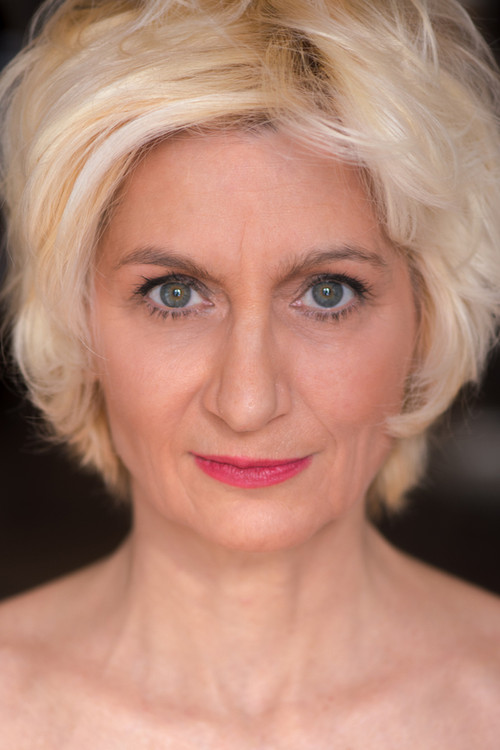 Anjo B. Arson as Ratonne