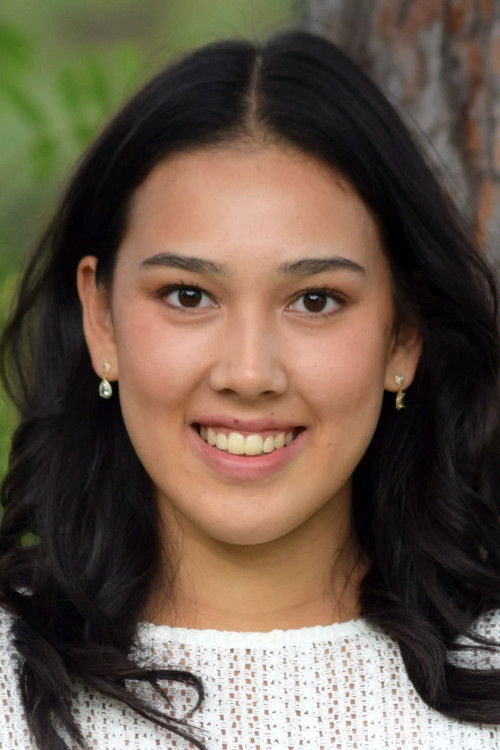 Sarah Olaussen Eira as Elvira