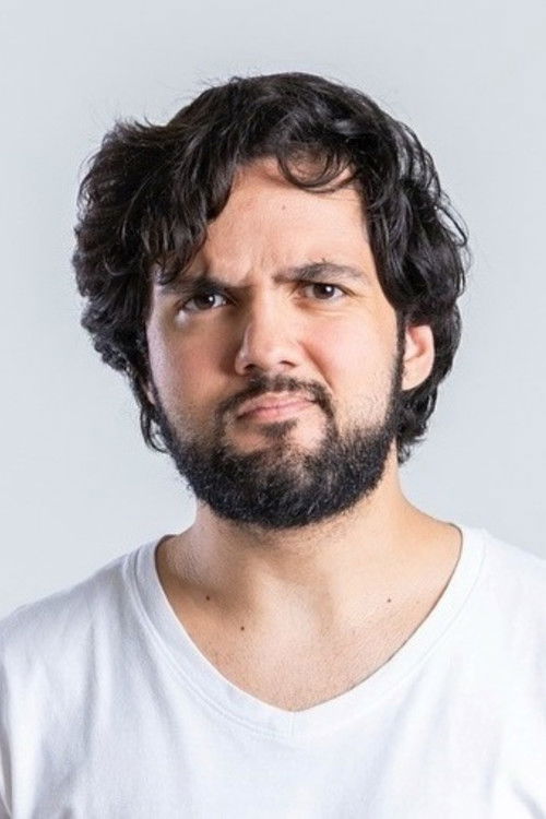 Lucas Luz as Matias