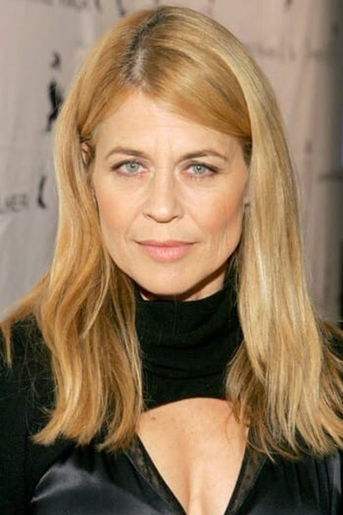 Leslie Hamilton Gearren as Twin Sarah