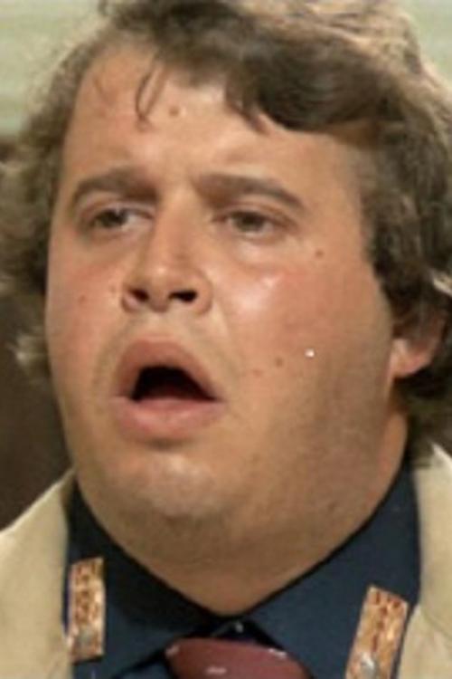 Lucio Montanaro as Tommaso