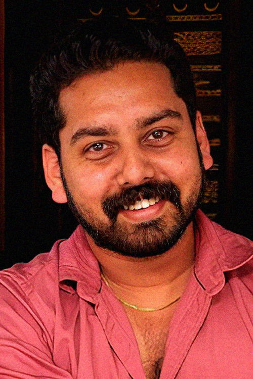 Amal Raveendran as Sharath