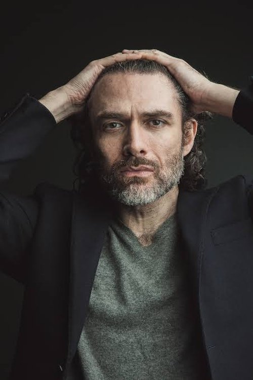 Fausto Morciano as Andrea