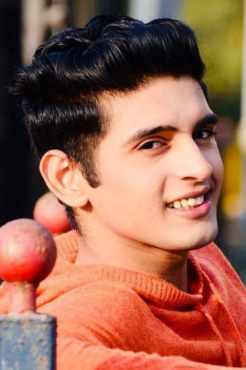 Vikram Dwivedi as PC