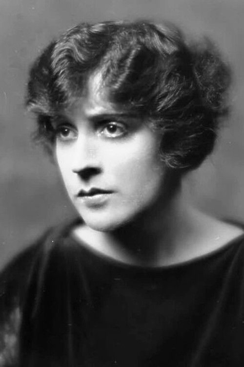 Jane Cowl as Mrs. Emily Hedges