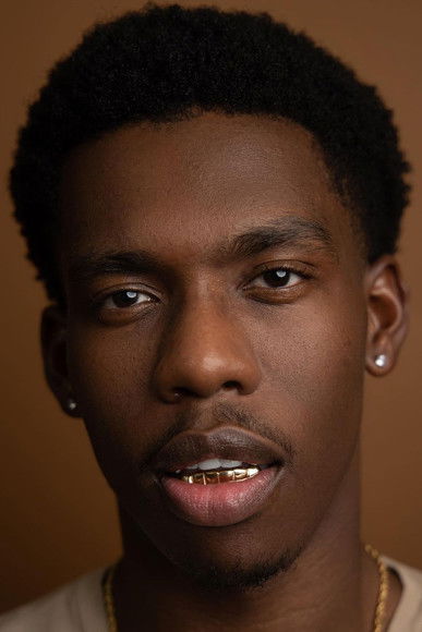 Dijon as James (Young)