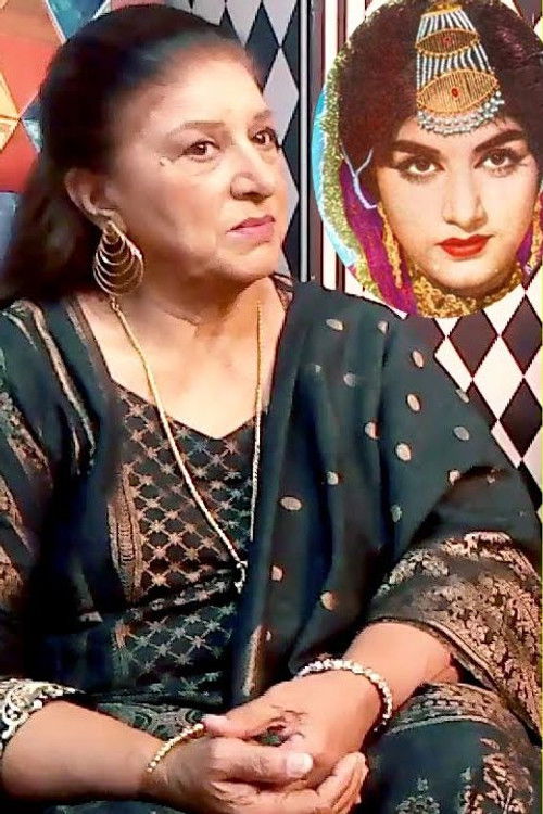 Naghma Begum as Hajra Bibi
