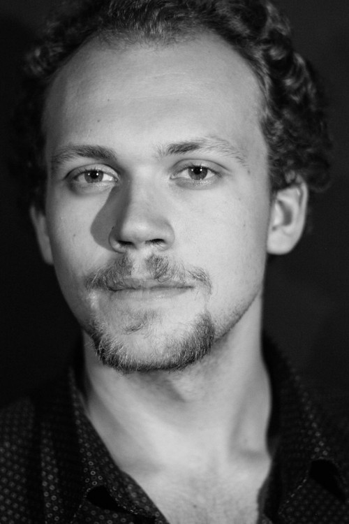 Erik Richard Salumäe as Klaus