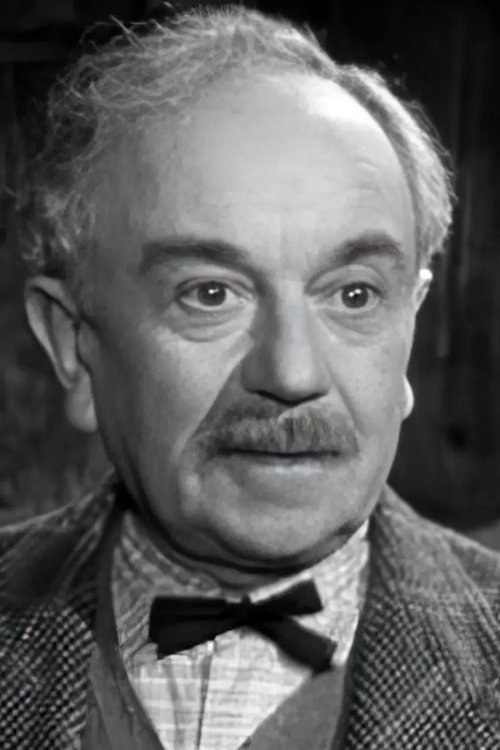 Paul Faivre as Mayor