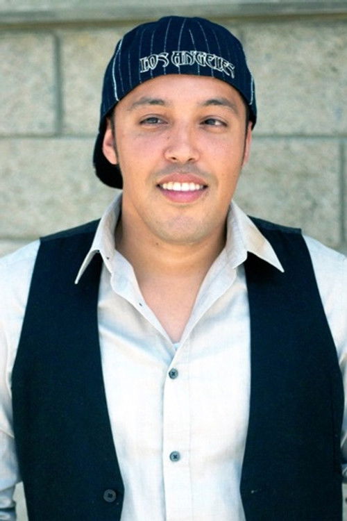 Billynair Cruz as Bar patron (uncredited)