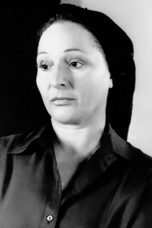 Dimitra Zeza as Sofia