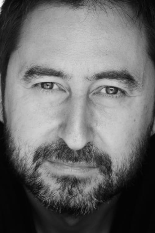 Douglas Dean as Orlando