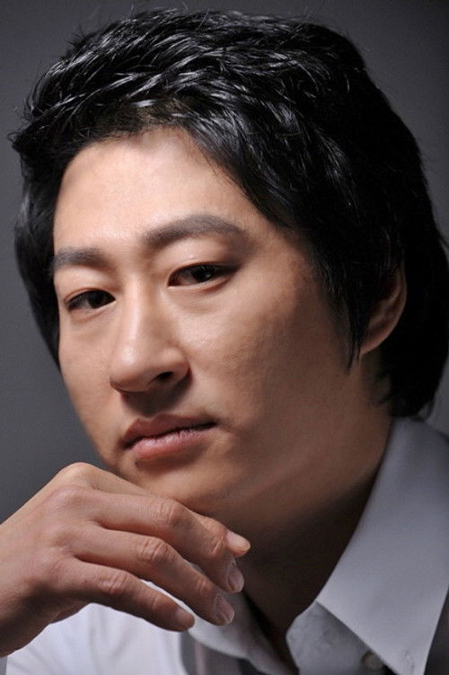 Jeon Joo-woo as Min-jae