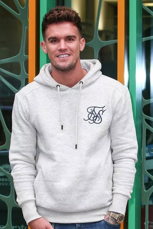 Gary Beadle as Self