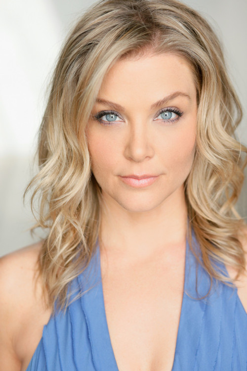 M.J. Brackin as Julie