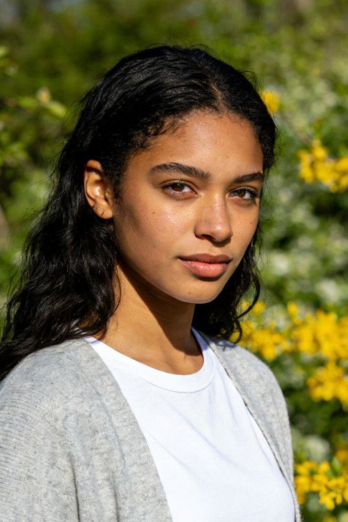 艾维娜·哈利 as Taranga（塔兰噶）