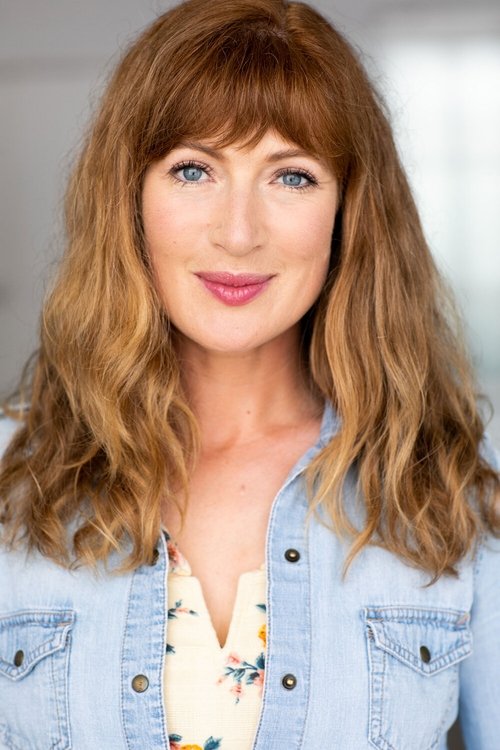 Amber Rose Mason as Sarah