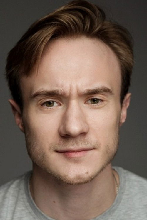 Alexey Nazarov as Arkady