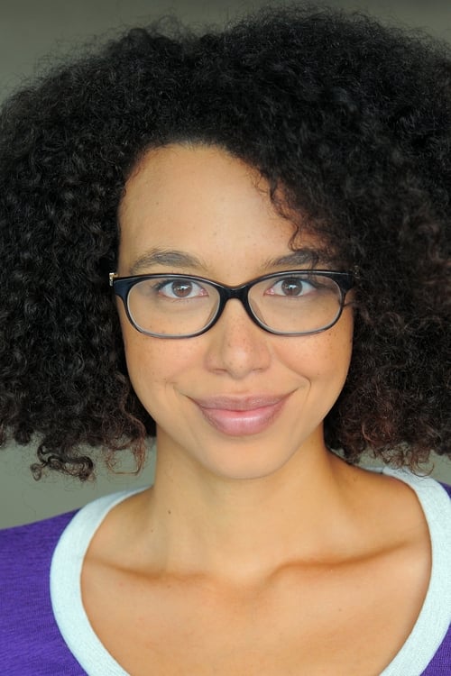 Kate Comer as Rowena