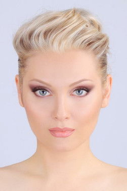 Elena Lenina as Anna Magdalena Bach