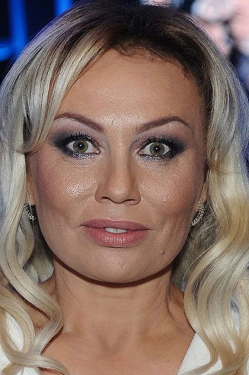 Monika Jarosińska as Waitress (uncredited)