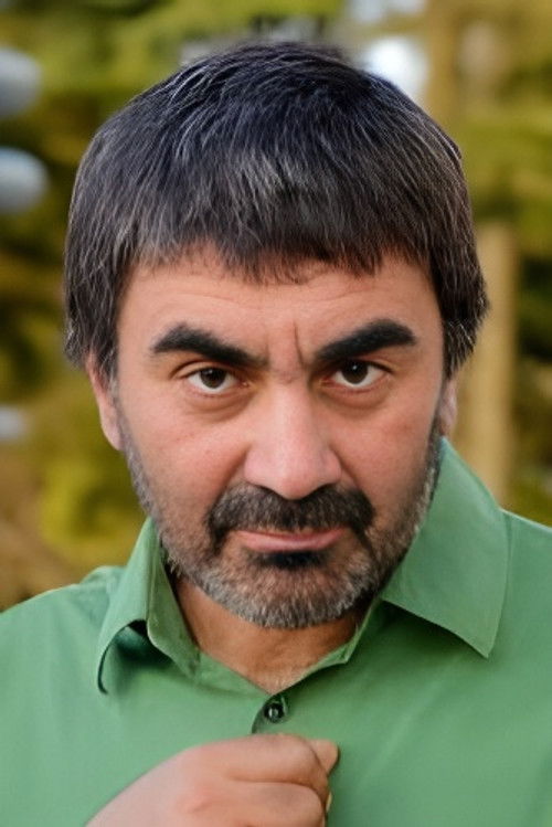 Giorgi Ovashvili as Self