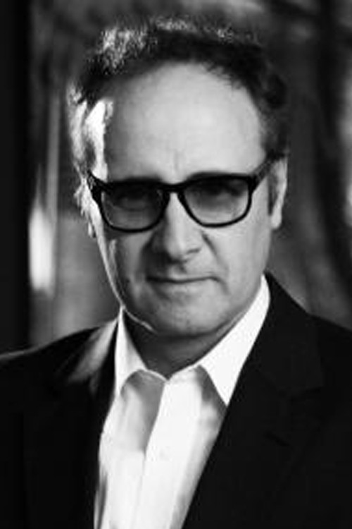 Serge Rodnunsky as Alex