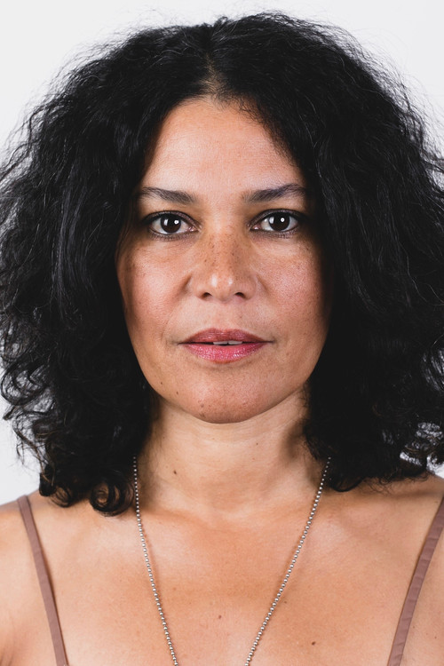 Kristin Taylor as Luisa