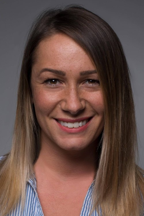 Barbora Sulova as Vampiress Sofia